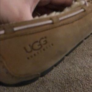 Uggs slippers